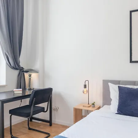 Spacestays Wifi Netflix Parking! Апартаменты