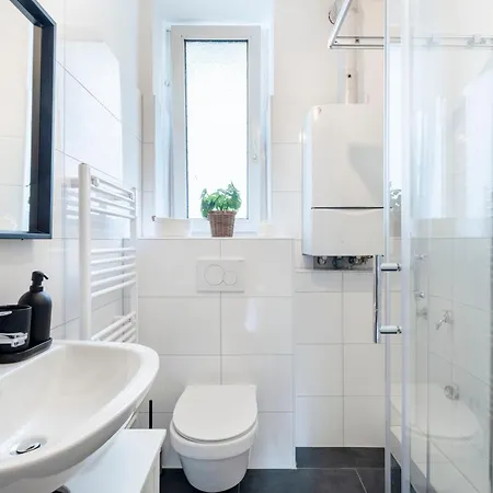 Apartment Spacestays Wifi Netflix Parking! Essen